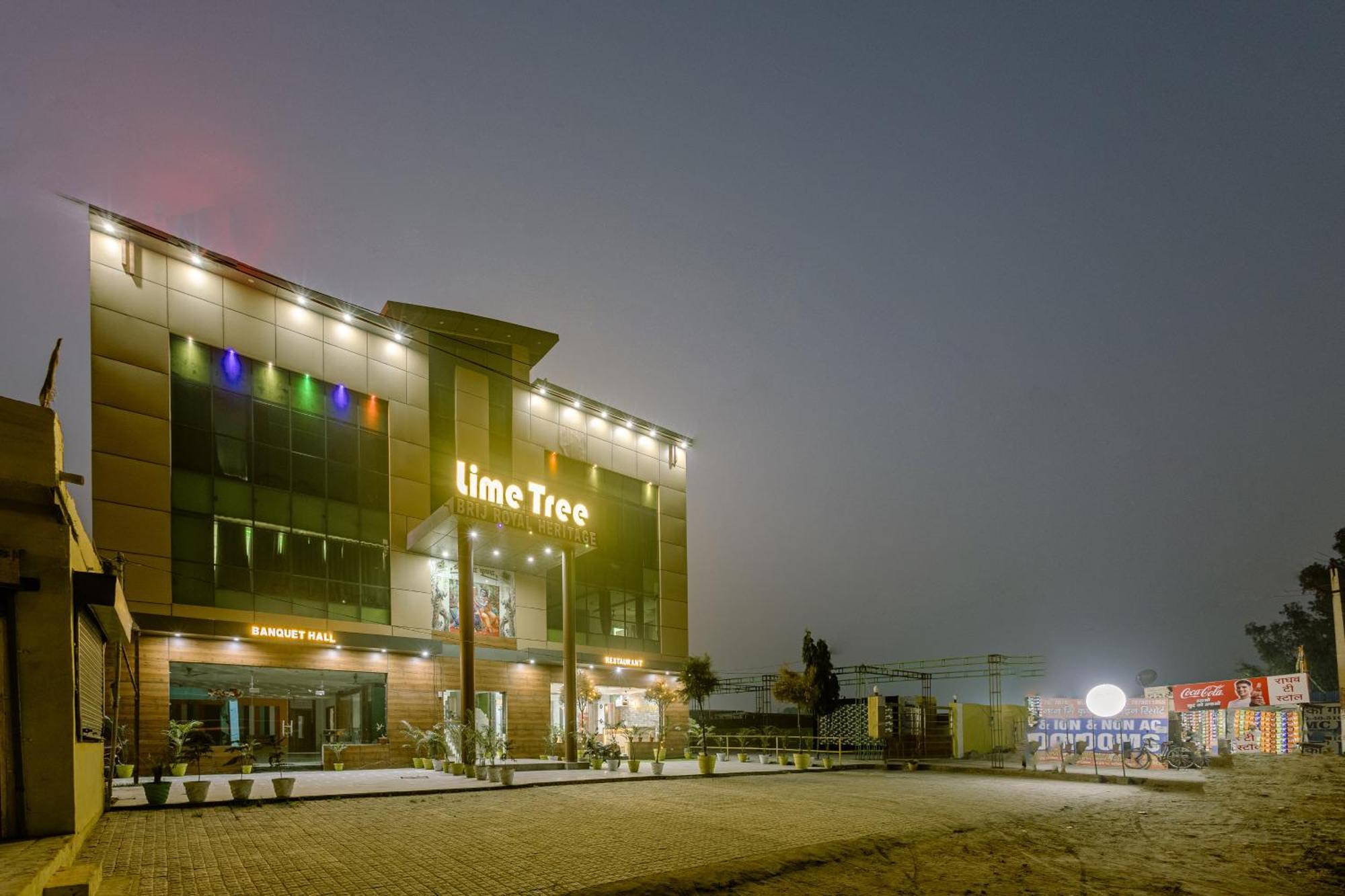 Lime Tree Hotel And Banquet Vrindāvan Eksteriør bilde