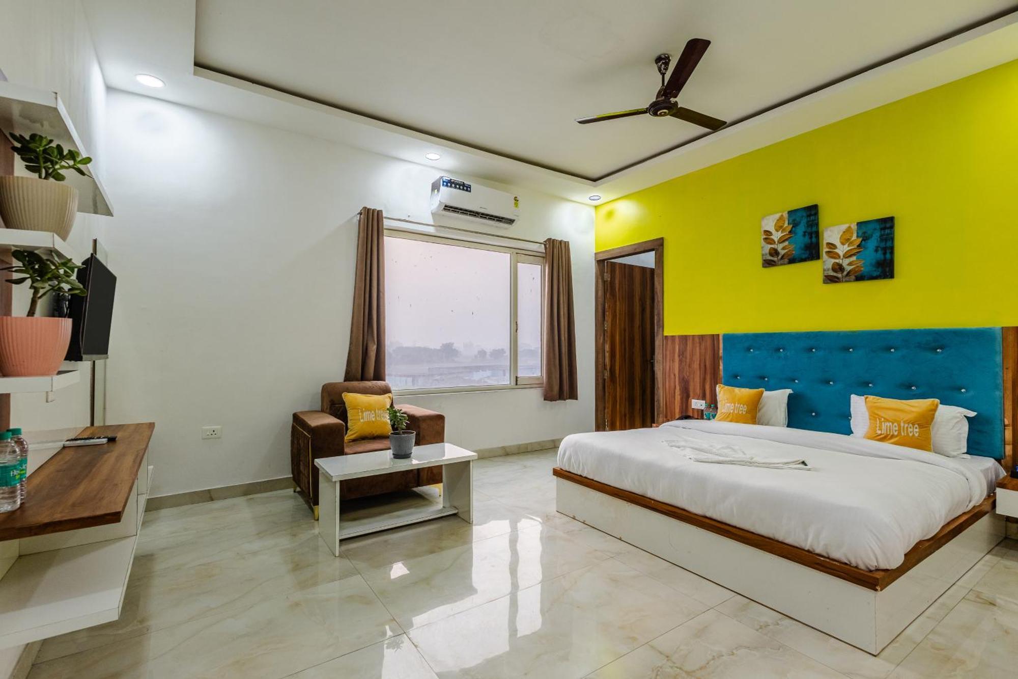 Lime Tree Hotel And Banquet Vrindāvan Eksteriør bilde