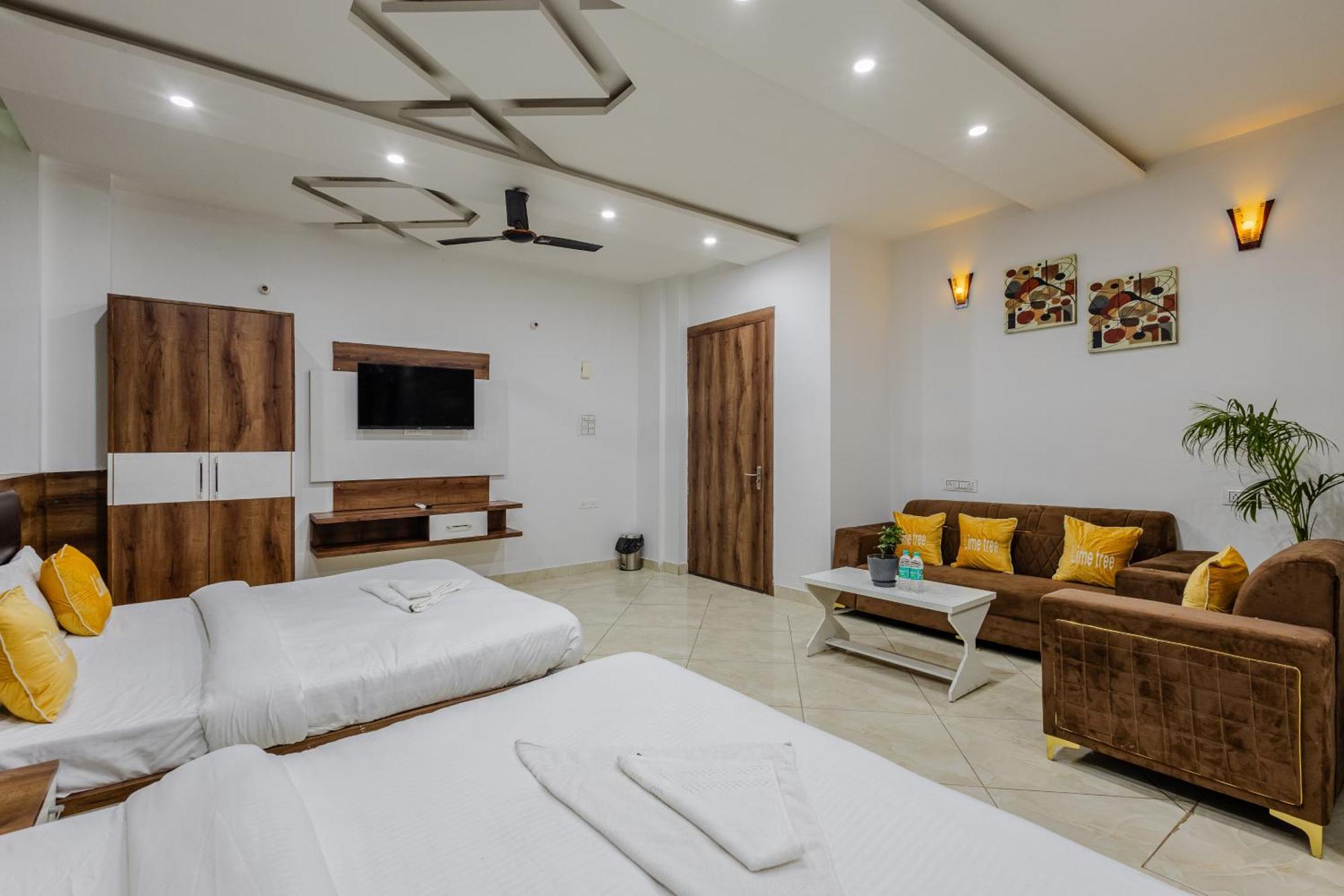 Lime Tree Hotel And Banquet Vrindāvan Eksteriør bilde