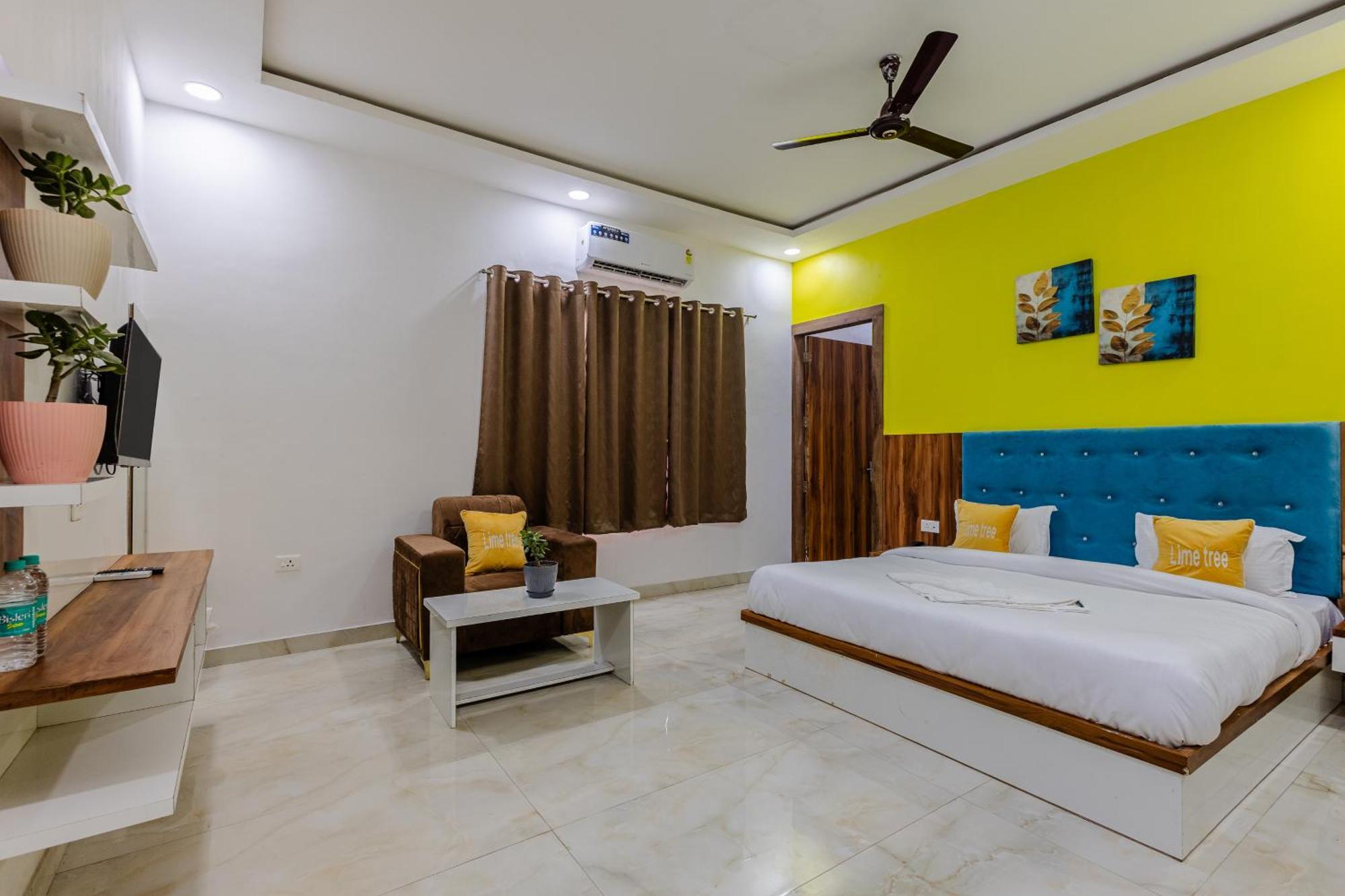 Lime Tree Hotel And Banquet Vrindāvan Eksteriør bilde