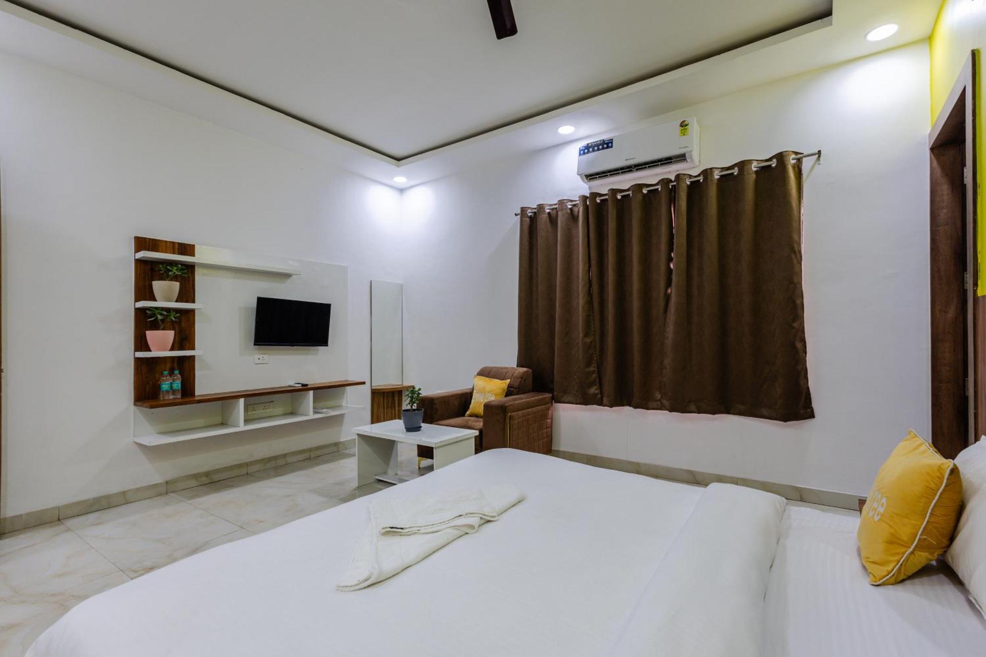Lime Tree Hotel And Banquet Vrindāvan Eksteriør bilde